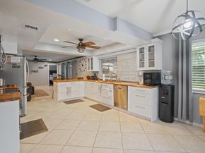 1277 NW 85TH Te, Coral Springs FL 33071