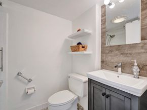 524 Orton Ave 701, Fort Lauderdale FL 33304