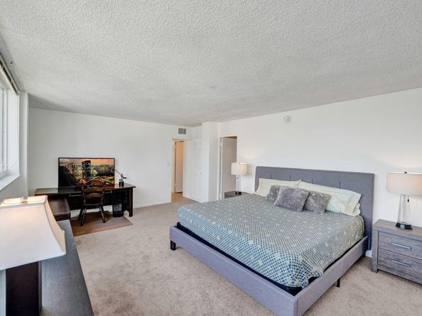 524 Orton Ave 701, Fort Lauderdale FL 33304