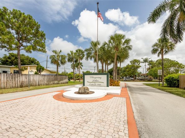 1680 NW 43rd St, Oakland Park FL 33309