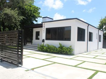 4921 NW 6th Ave