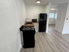 2213 Lincoln St 4, Hollywood FL 33020