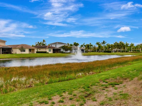 14723 Cumberland Drive 404 B, Delray Beach FL 33446