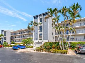 14723 Cumberland Drive 404 B, Delray Beach FL 33446