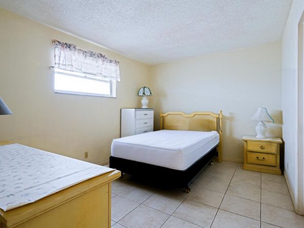410 W Palm Street 24, Lantana FL 33462