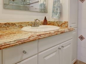 1206 S Lake Drive 504, Lantana FL 33462