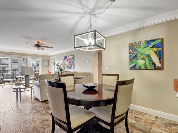 1206 S Lake Drive 504, Lantana FL 33462