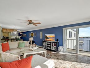 1206 S Lake Drive 504, Lantana FL 33462