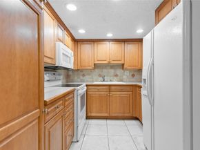 11101 Royal Palm Blvd 102, Coral Springs FL 33065