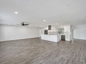 11600 NW 26th St, Plantation FL 33323