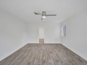 11600 NW 26th St, Plantation FL 33323