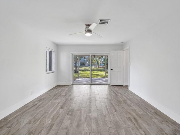 11600 NW 26th St, Plantation FL 33323