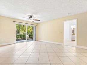 5051 Wiles Road 107, Coconut Creek FL 33073