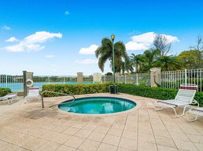 5051 Wiles Road 107, Coconut Creek FL 33073