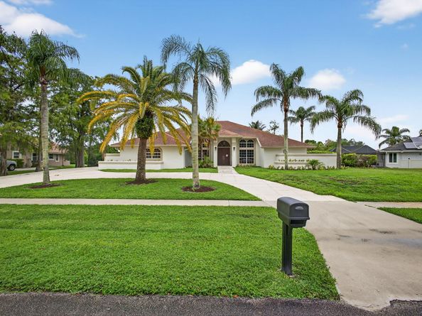 1295 Longlea Terrace, Wellington FL 33414