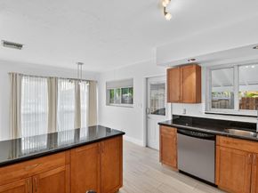 1606 NE 15TH Av, Fort Lauderdale FL 33305