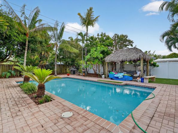 1606 NE 15TH Av, Fort Lauderdale FL 33305