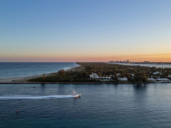 309 Cascade Lane, Palm Beach Shores FL 33404