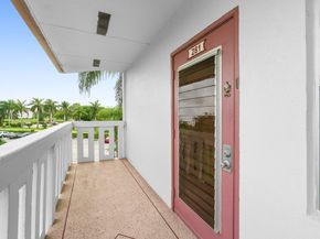 281 Fanshaw G, Boca Raton FL 33434