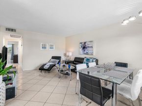 281 Fanshaw G, Boca Raton FL 33434