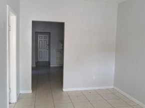439-441 NW 18th Ave, Fort Lauderdale FL 33311