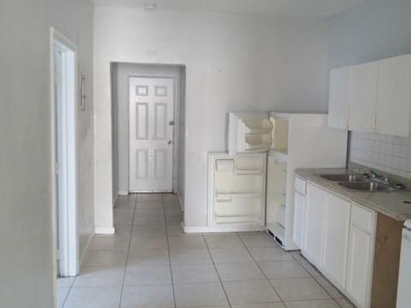 439-441 NW 18th Ave, Fort Lauderdale FL 33311