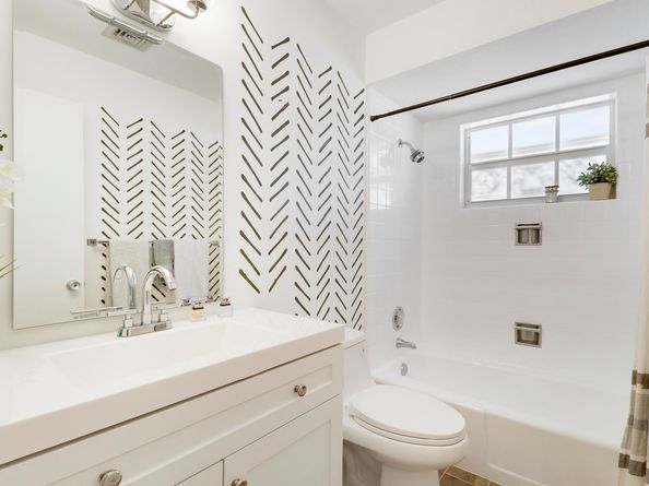 343 Yorktowne Circle, Atlantis FL 33462