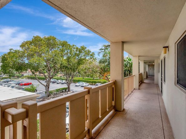 14425 Strathmore Lane 304, Delray Beach FL 33446