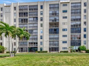 14425 Strathmore Lane 304, Delray Beach FL 33446