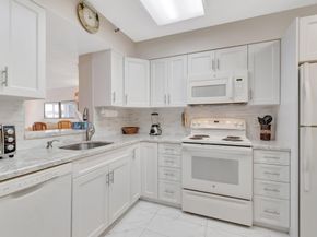 14425 Strathmore Lane 304, Delray Beach FL 33446
