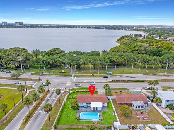 3700 N Australian Avenue, West Palm Beach FL 33407