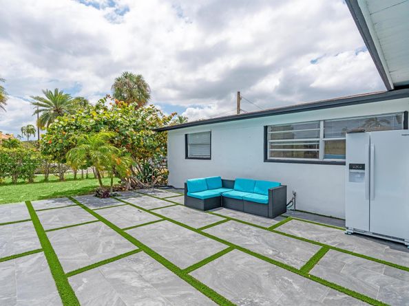 3700 N Australian Avenue, West Palm Beach FL 33407