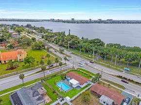 3700 N Australian Avenue, West Palm Beach FL 33407