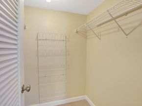 3300 W Rolling Hills Circle 705, Davie FL 33328
