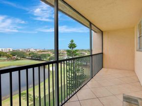 3300 W Rolling Hills Circle 705, Davie FL 33328