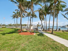3402 N Leigh Rd, Pompano Beach FL 33062