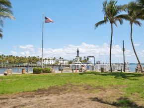 3402 N Leigh Rd, Pompano Beach FL 33062