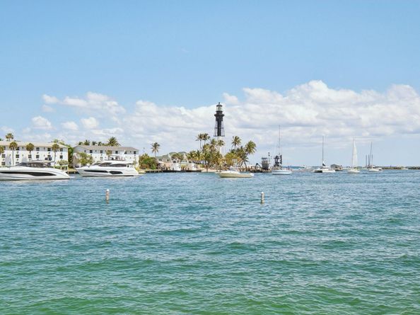 3402 N Leigh Rd, Pompano Beach FL 33062
