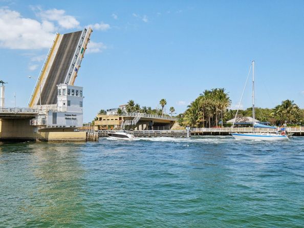 3402 N Leigh Rd, Pompano Beach FL 33062