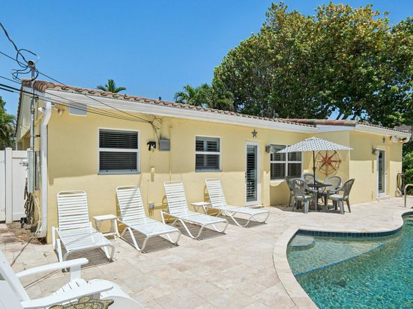 3402 N Leigh Rd, Pompano Beach FL 33062