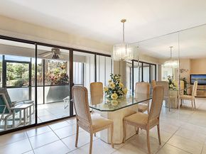 300 Crosswinds Drive D1, Greenacres FL 33413