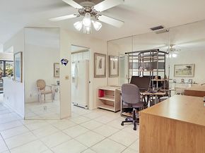 300 Crosswinds Drive D1, Greenacres FL 33413