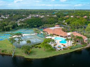 300 Crosswinds Drive D1, Greenacres FL 33413