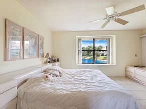 300 Crosswinds Drive D1, Greenacres FL 33413