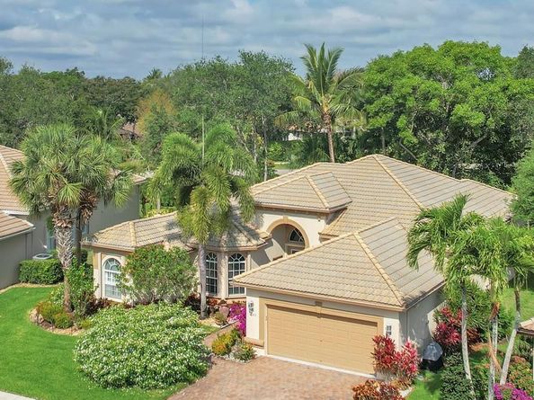 6585 Murano Way, Lake Worth FL 33467