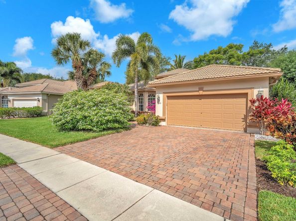 6585 Murano Way, Lake Worth FL 33467