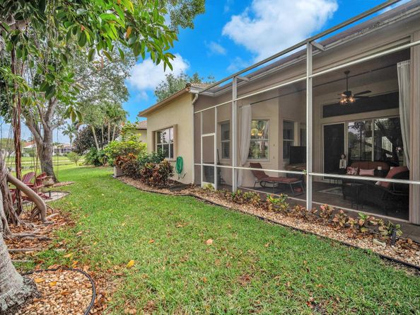 6585 Murano Way, Lake Worth FL 33467