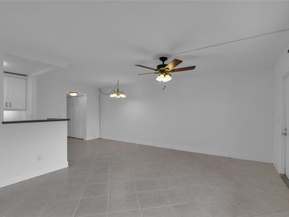 177 Fanshaw E, Boca Raton FL 33434