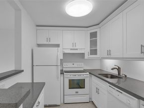 177 Fanshaw E, Boca Raton FL 33434