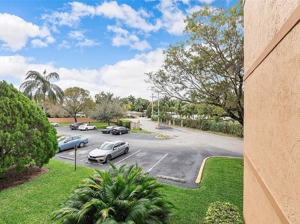 701 NW 19th Street 202, Fort Lauderdale FL 33311